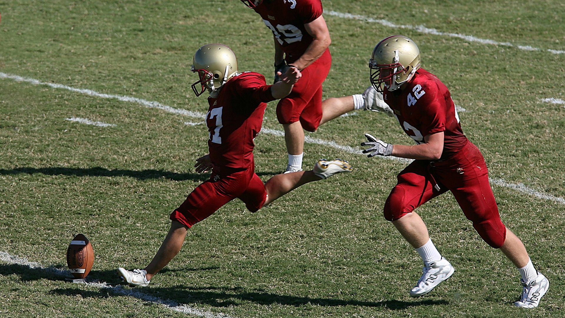 从街头少年到国家英雄的蜕变